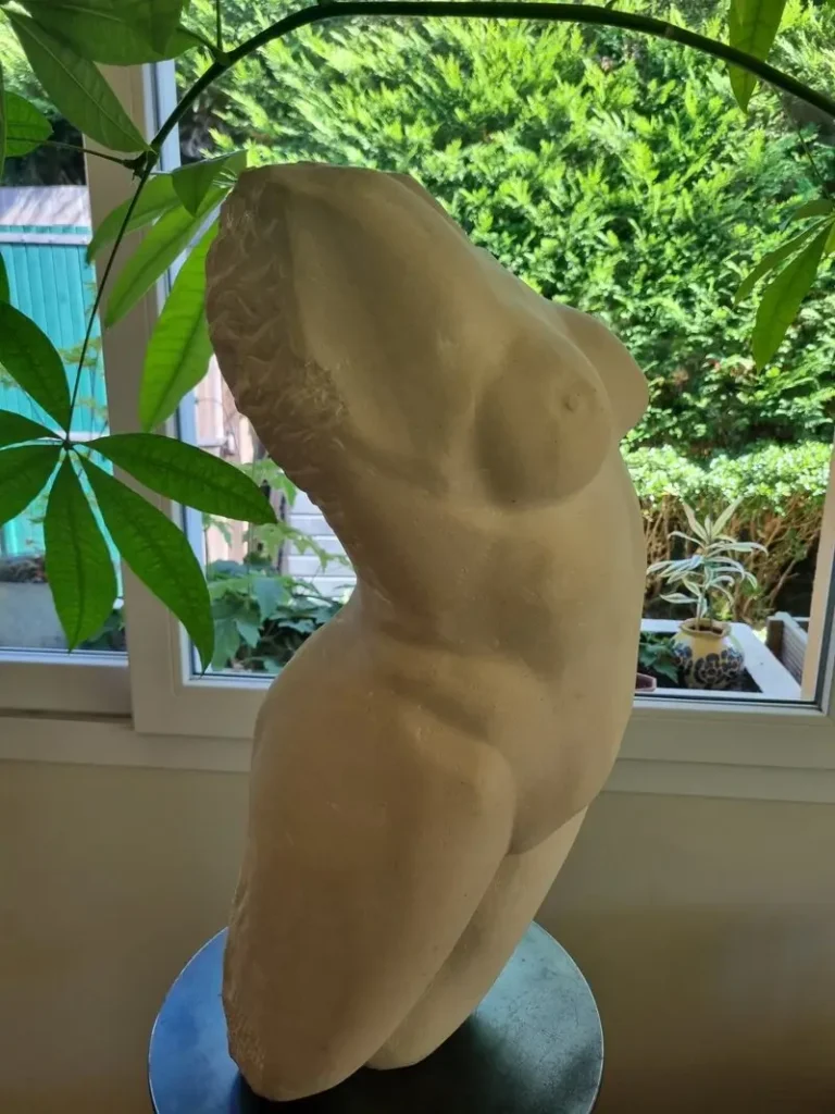 Interprétation du torse d’Adèle de Rodin, vue de profil gauche, sculpture réalisée par Danièle Archambault